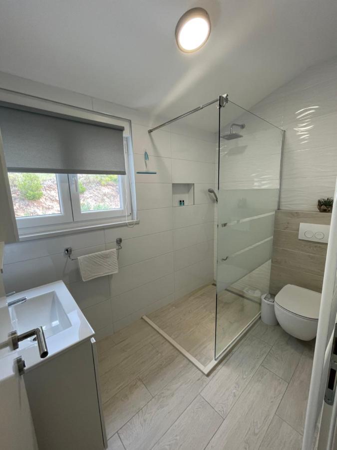 Apartman Mili Baška Voda Esterno foto