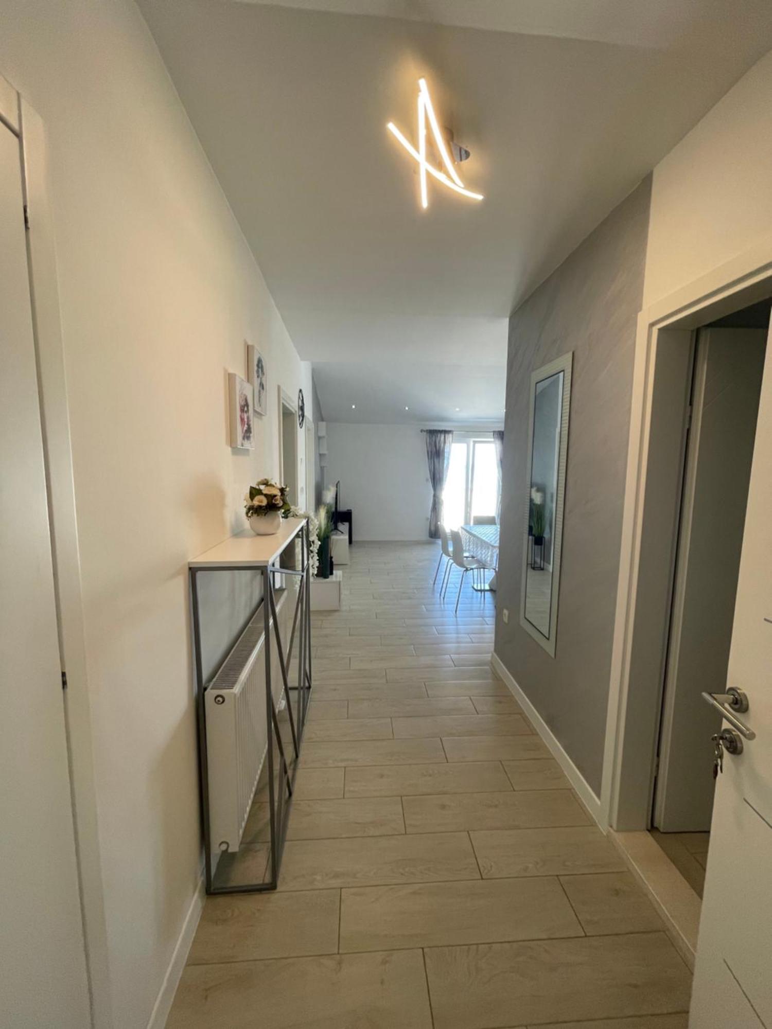 Apartman Mili Baška Voda Esterno foto
